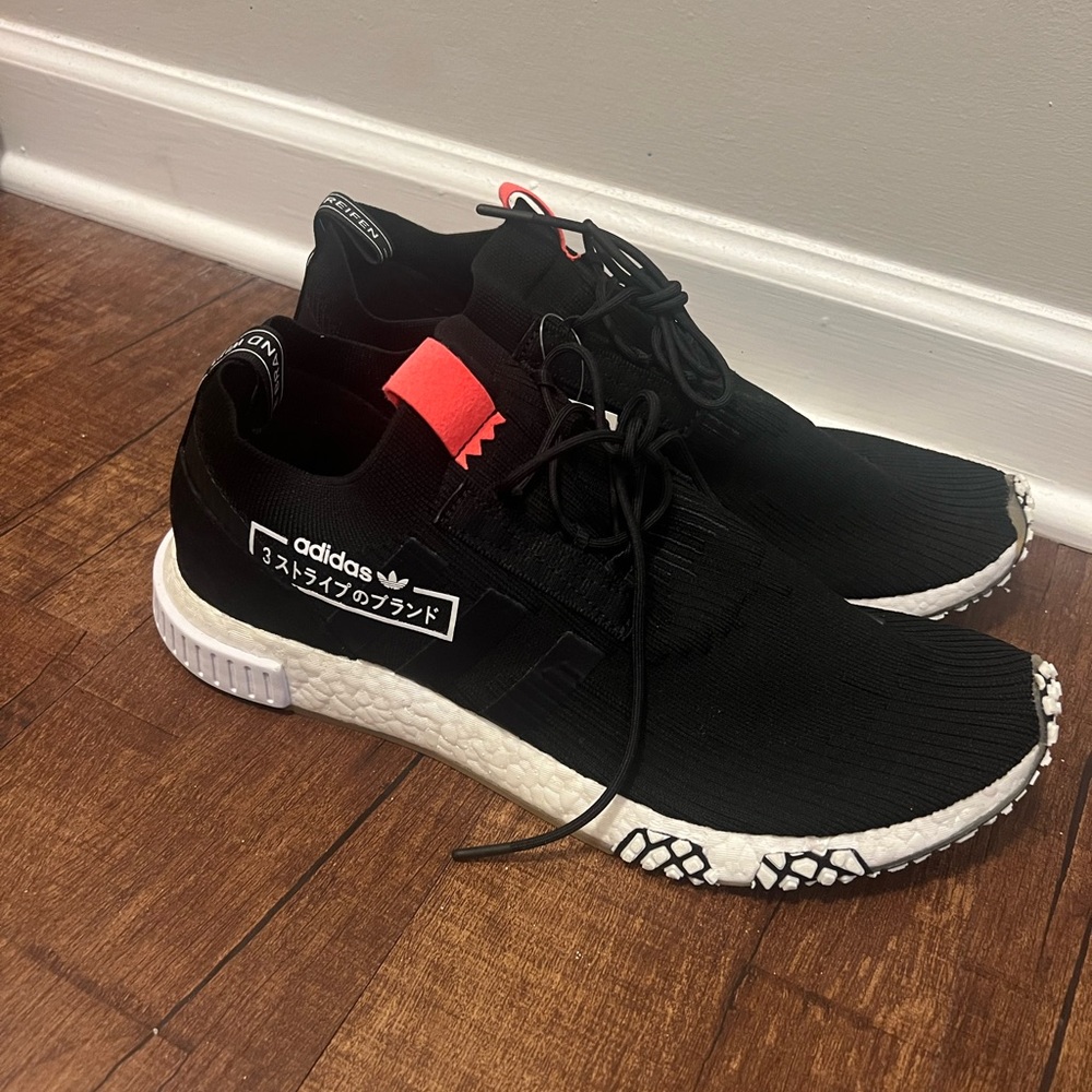 Adidas Sneakers